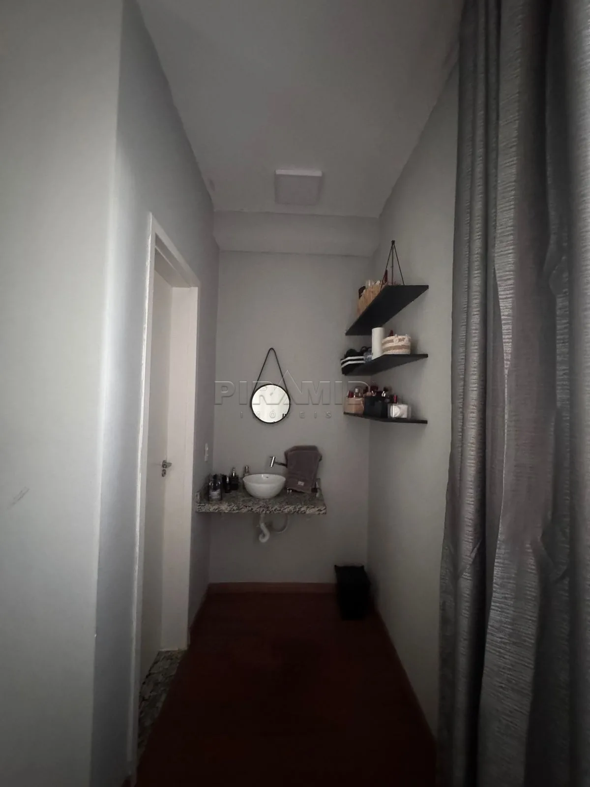 Comprar Apartamento / Padr&atilde;o em Ribeir&atilde;o Preto R$ 235.000,00 - Foto 3