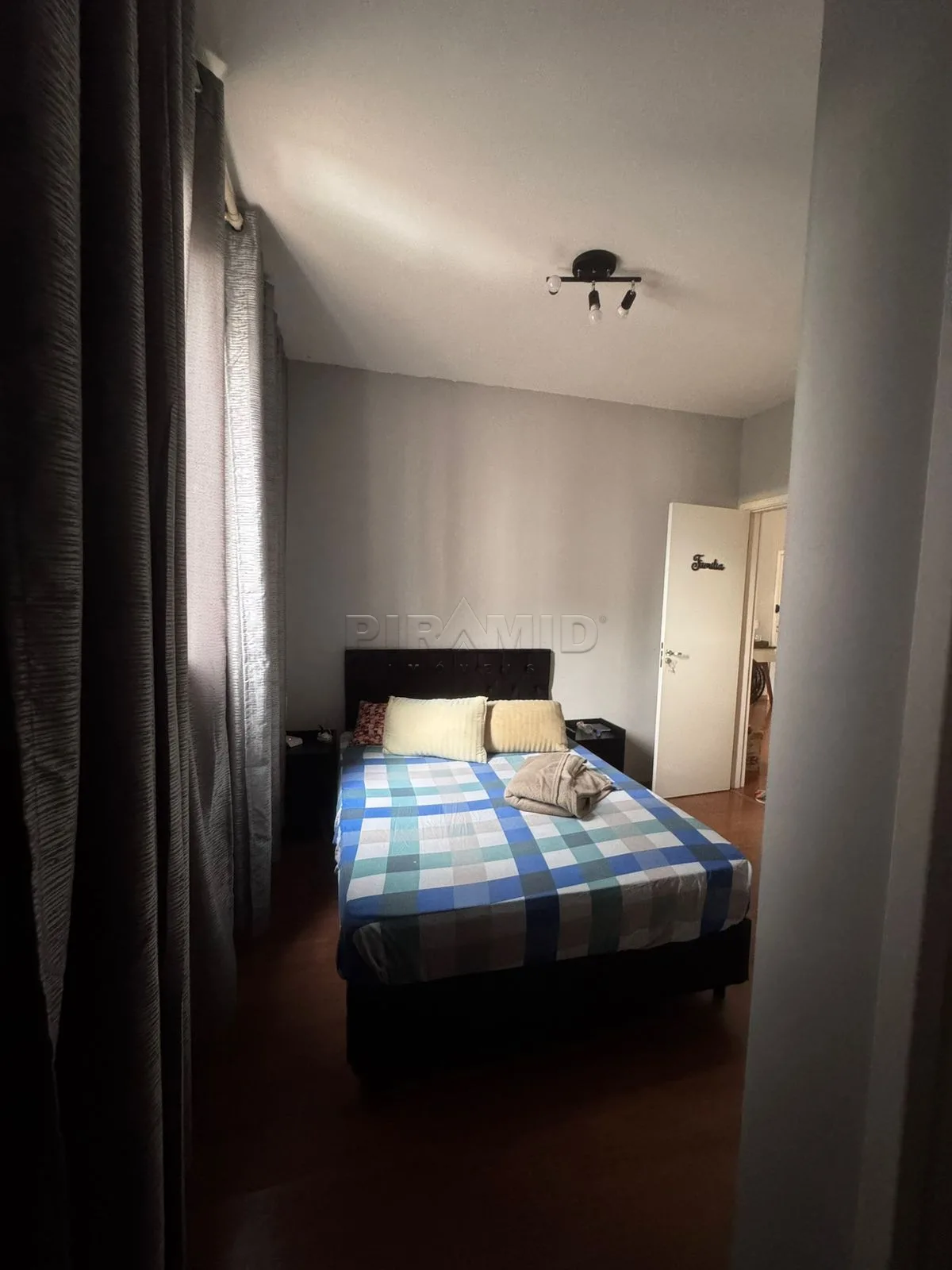 Comprar Apartamento / Padr&atilde;o em Ribeir&atilde;o Preto R$ 235.000,00 - Foto 7