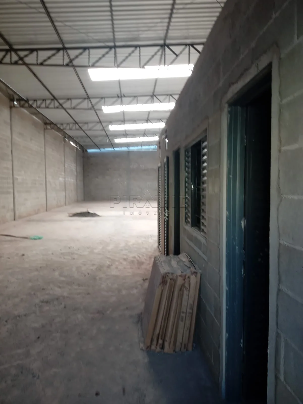 Alugar Comercial / Galp&atilde;o  Barrac&atilde;o em Ribeir&atilde;o Preto R$ 5.900,00 - Foto 20