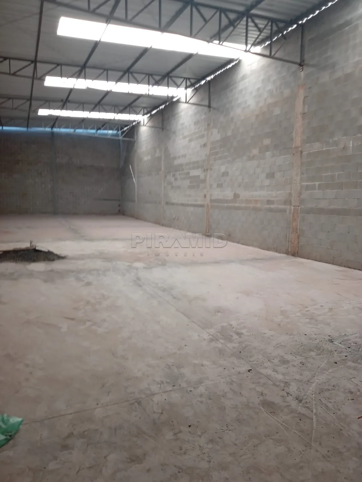 Alugar Comercial / Galp&atilde;o  Barrac&atilde;o em Ribeir&atilde;o Preto R$ 5.900,00 - Foto 28