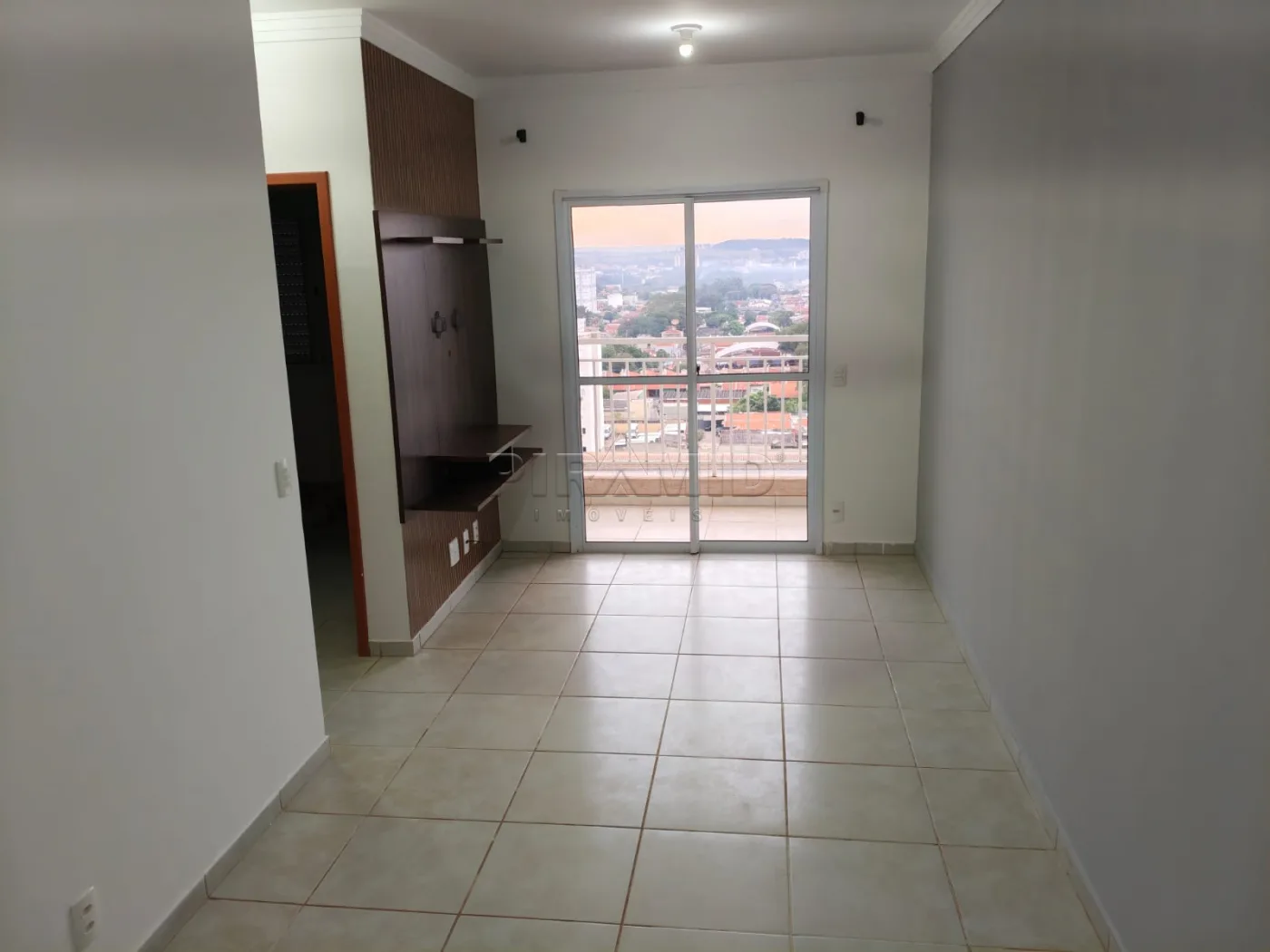 Comprar Apartamento / Padr&atilde;o em Ribeir&atilde;o Preto R$ 235.000,00 - Foto 1