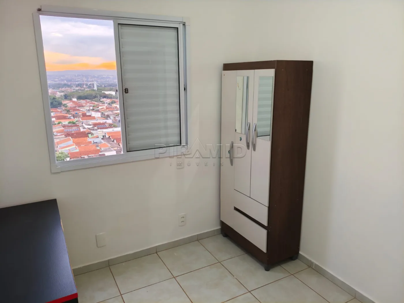 Comprar Apartamento / Padr&atilde;o em Ribeir&atilde;o Preto R$ 235.000,00 - Foto 5