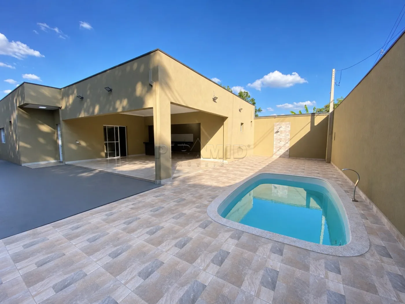 Alugar Casa / Padr&atilde;o em Ribeir&atilde;o Preto R$ 3.700,00 - Foto 1