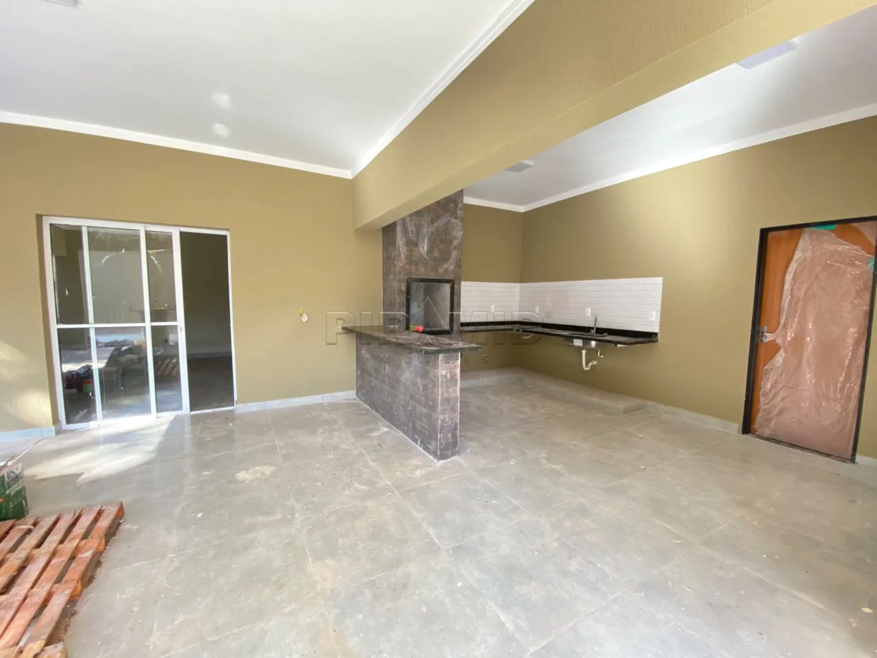 Alugar Casa / Padr&atilde;o em Ribeir&atilde;o Preto R$ 3.700,00 - Foto 3