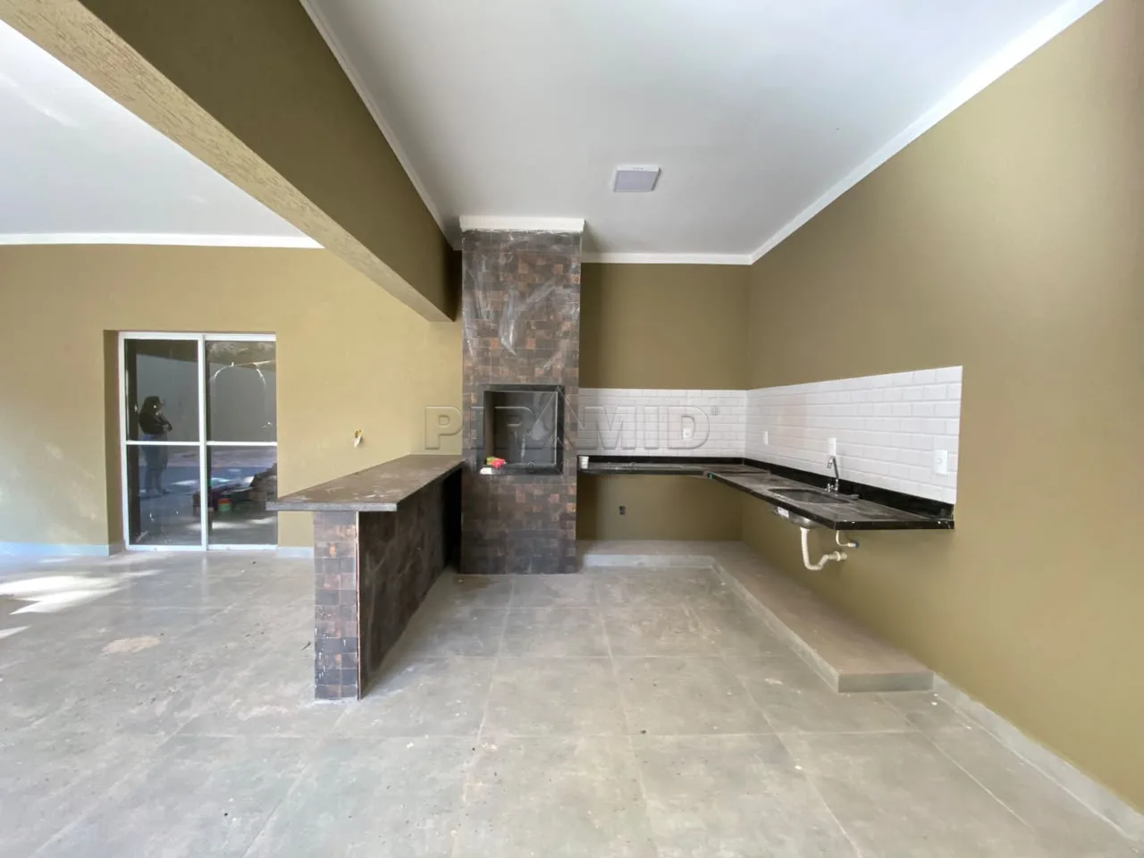 Alugar Casa / Padr&atilde;o em Ribeir&atilde;o Preto R$ 3.700,00 - Foto 4