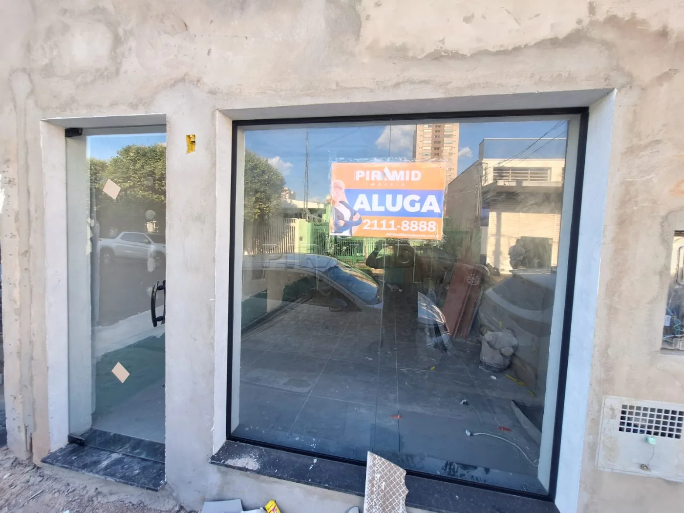 Alugar Comercial / Sal&atilde;o em Ribeir&atilde;o Preto R$ 2.800,00 - Foto 1
