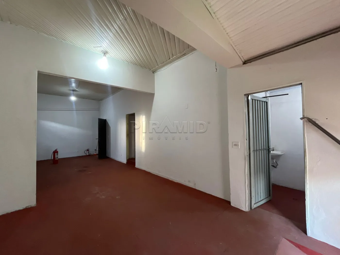 Alugar Comercial / Sal&atilde;o em Ribeir&atilde;o Preto R$ 1.600,00 - Foto 4