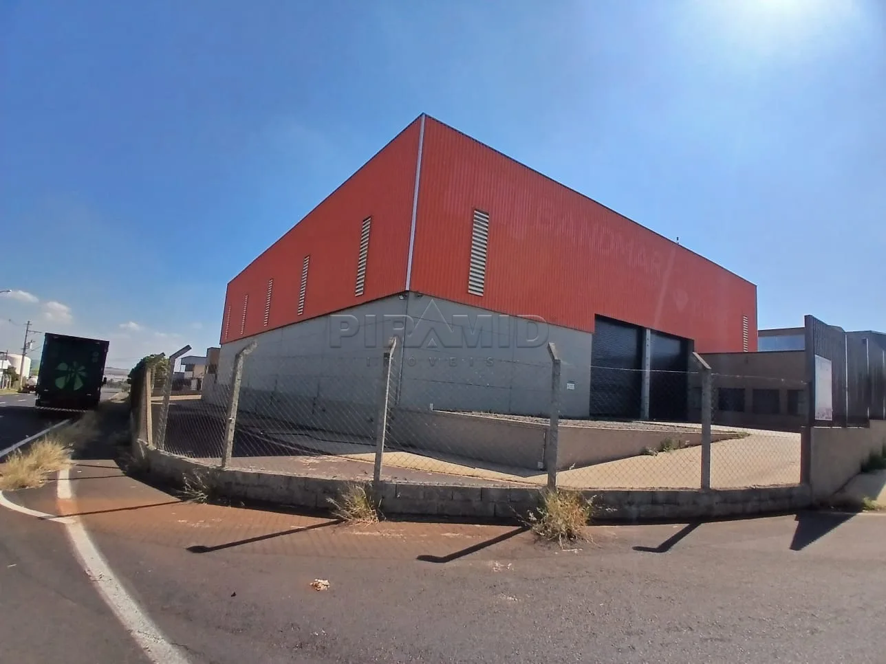 Alugar Comercial / Galp&atilde;o  Barrac&atilde;o em Ribeir&atilde;o Preto R$ 70.000,00 - Foto 3
