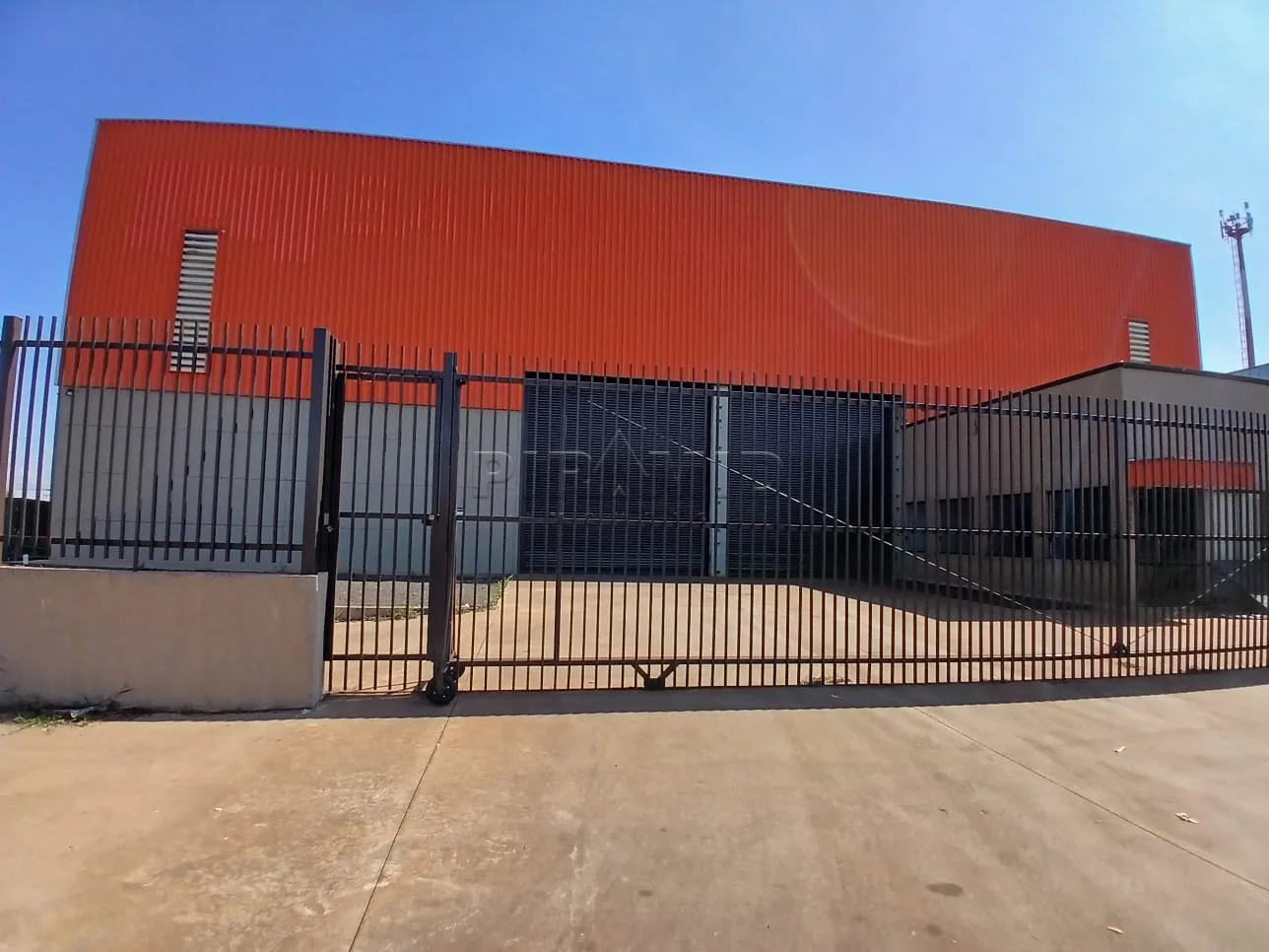Alugar Comercial / Galp&atilde;o  Barrac&atilde;o em Ribeir&atilde;o Preto R$ 70.000,00 - Foto 4