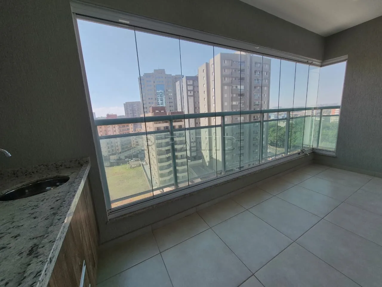 Alugar Apartamento / Padr&atilde;o em Ribeir&atilde;o Preto R$ 3.300,00 - Foto 3