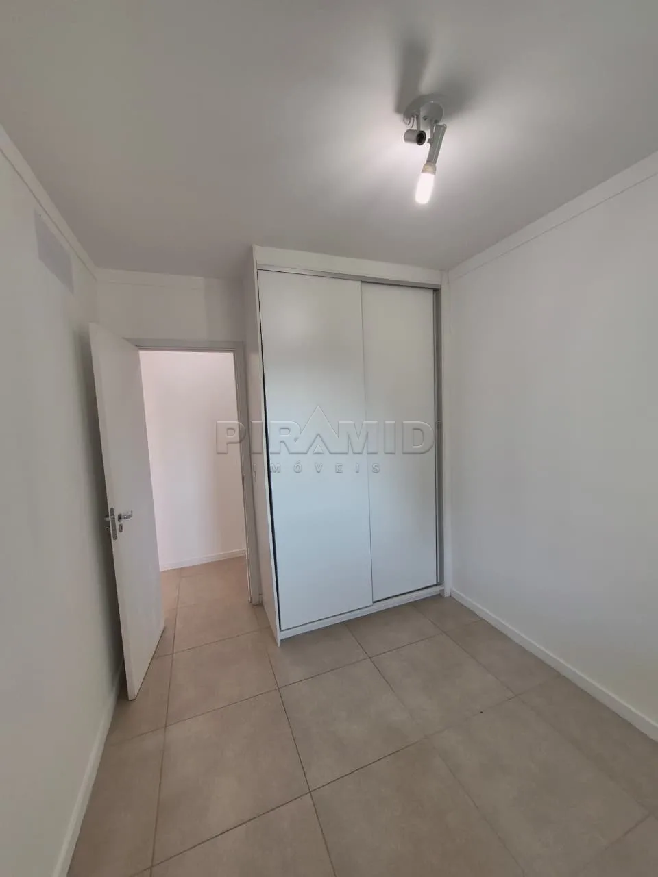 Alugar Apartamento / Padr&atilde;o em Ribeir&atilde;o Preto R$ 3.300,00 - Foto 9