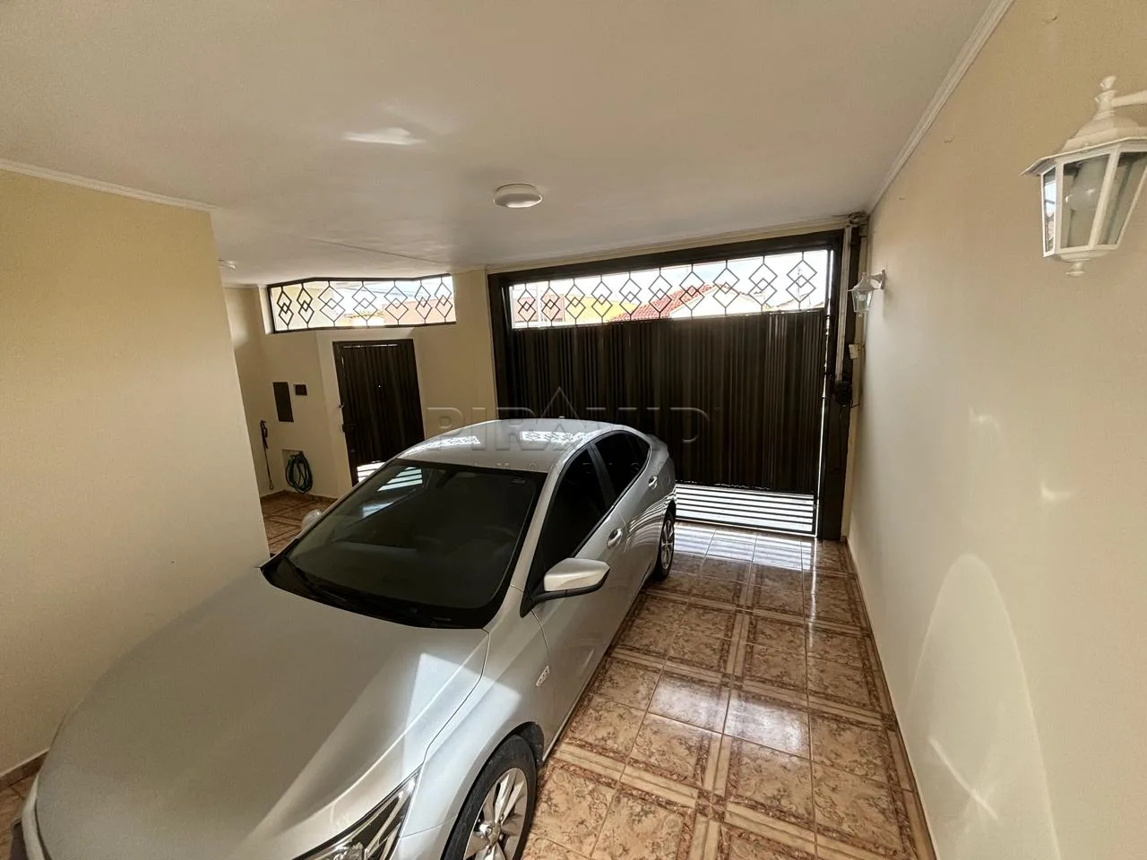 Comprar Casa / Padr&atilde;o em Ribeir&atilde;o Preto R$ 370.000,00 - Foto 3