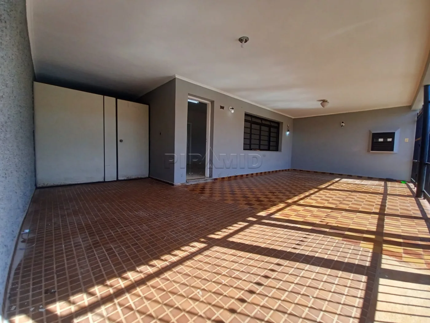 Comprar Casa / Padr&atilde;o em Ribeir&atilde;o Preto R$ 330.000,00 - Foto 3