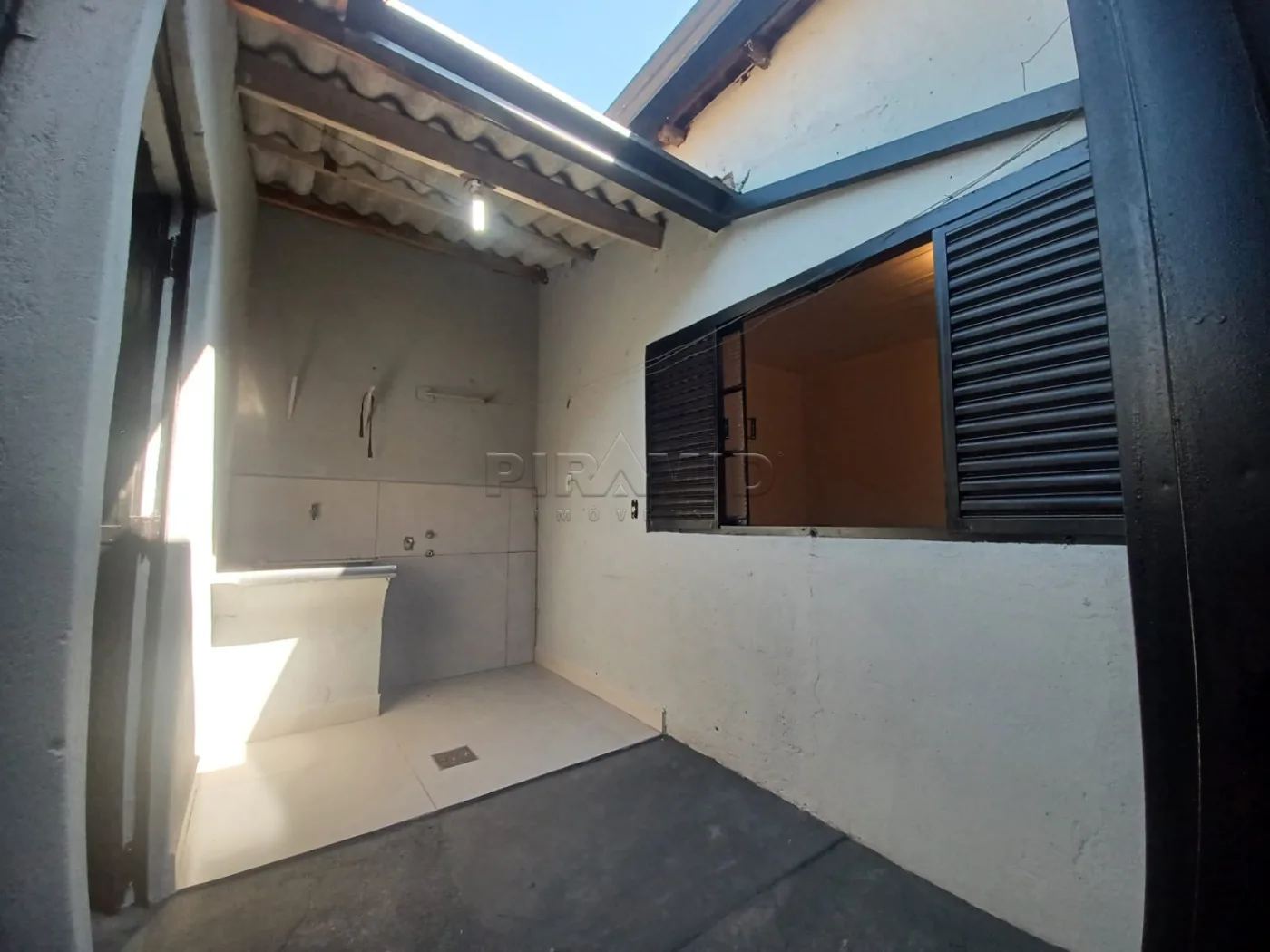 Comprar Casa / Padr&atilde;o em Ribeir&atilde;o Preto R$ 330.000,00 - Foto 11