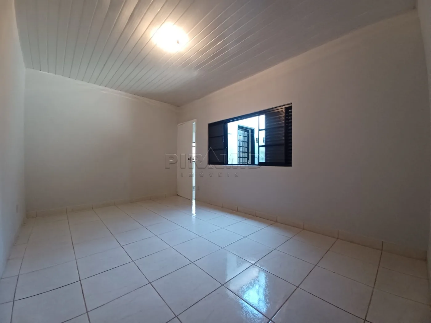 Comprar Casa / Padr&atilde;o em Ribeir&atilde;o Preto R$ 330.000,00 - Foto 14