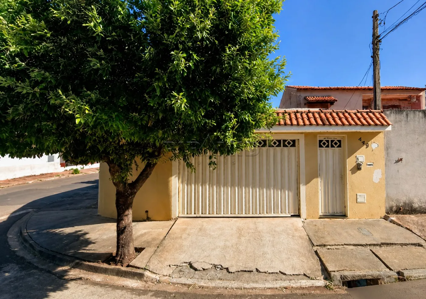 Comprar Casa / Padr&atilde;o em Ribeir&atilde;o Preto R$ 300.000,00 - Foto 1