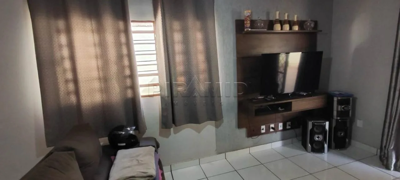 Comprar Casa / Padr&atilde;o em Ribeir&atilde;o Preto R$ 300.000,00 - Foto 4