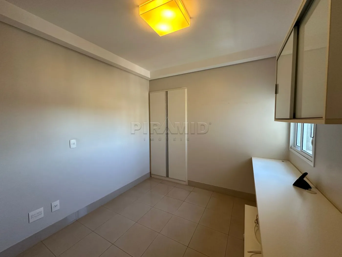 Alugar Apartamento / Padr&atilde;o em Ribeir&atilde;o Preto R$ 3.300,00 - Foto 8