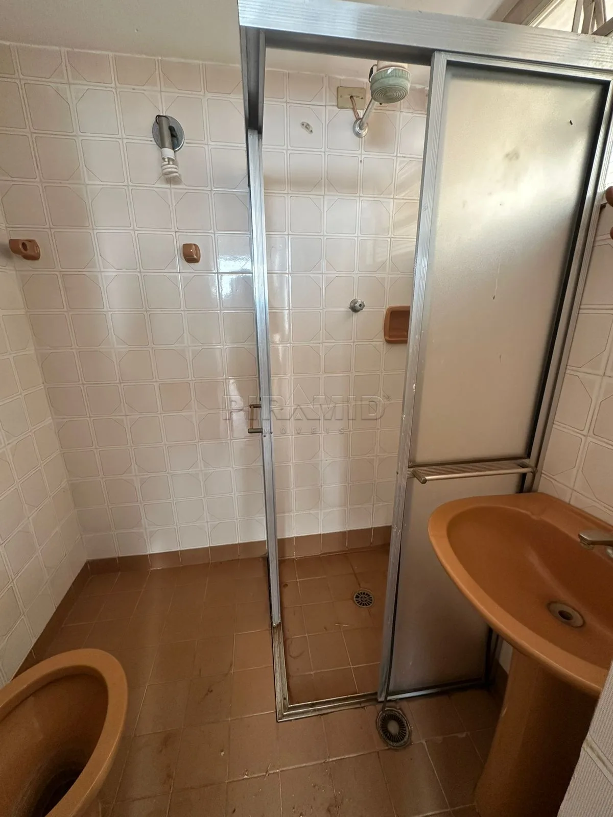 Alugar Casa / Padr&atilde;o em Ribeir&atilde;o Preto R$ 3.300,00 - Foto 28