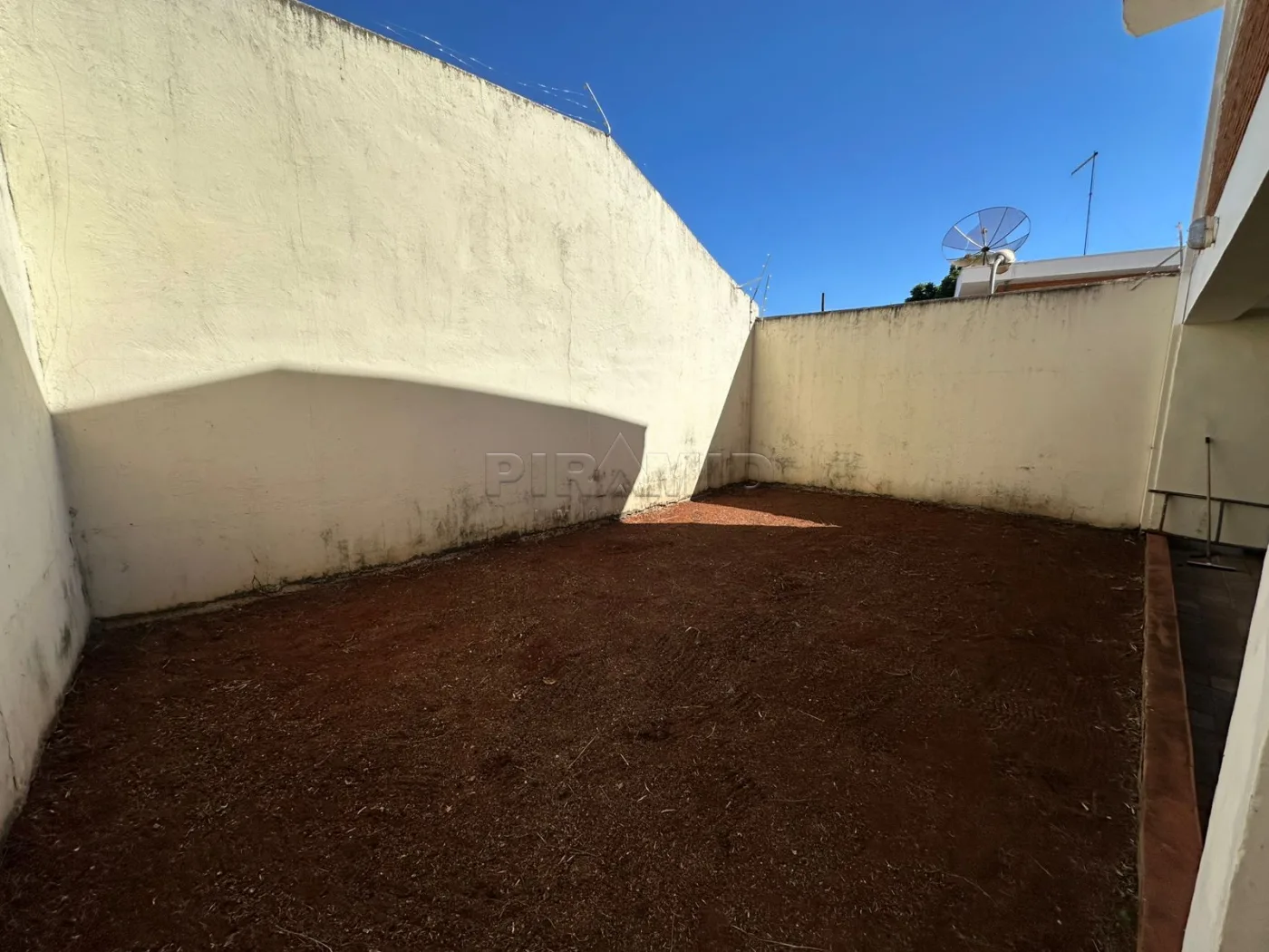 Alugar Casa / Padr&atilde;o em Ribeir&atilde;o Preto R$ 3.300,00 - Foto 30