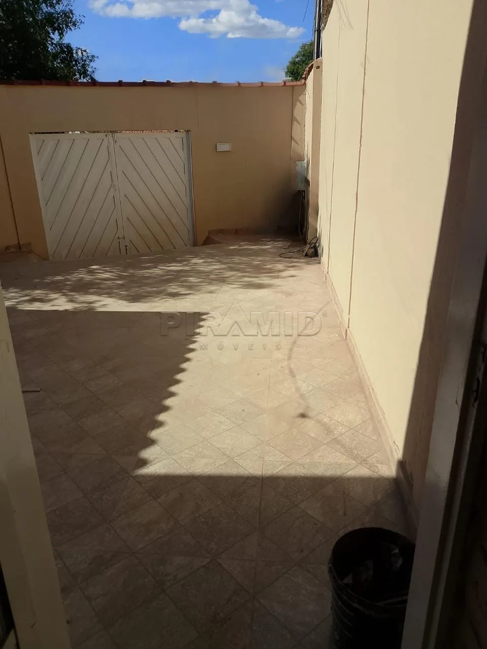 Comprar Casa / Padr&atilde;o em Ribeir&atilde;o Preto R$ 280.000,00 - Foto 4