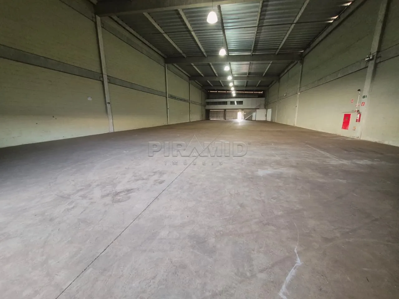 Alugar Comercial / Galp&atilde;o  Barrac&atilde;o em Ribeir&atilde;o Preto R$ 28.000,00 - Foto 7