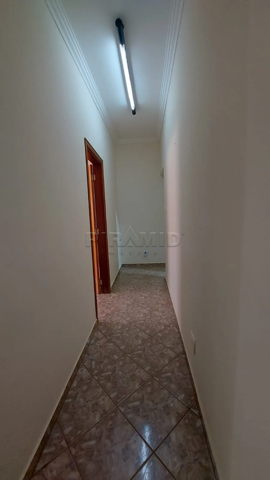 Alugar Comercial / Casa em Ribeir&atilde;o Preto R$ 5.550,00 - Foto 6