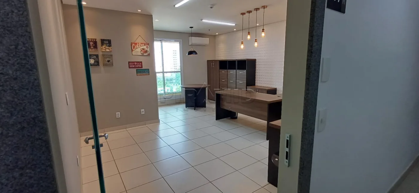 Alugar Comercial / Sala em Ribeir&atilde;o Preto R$ 2.050,00 - Foto 1