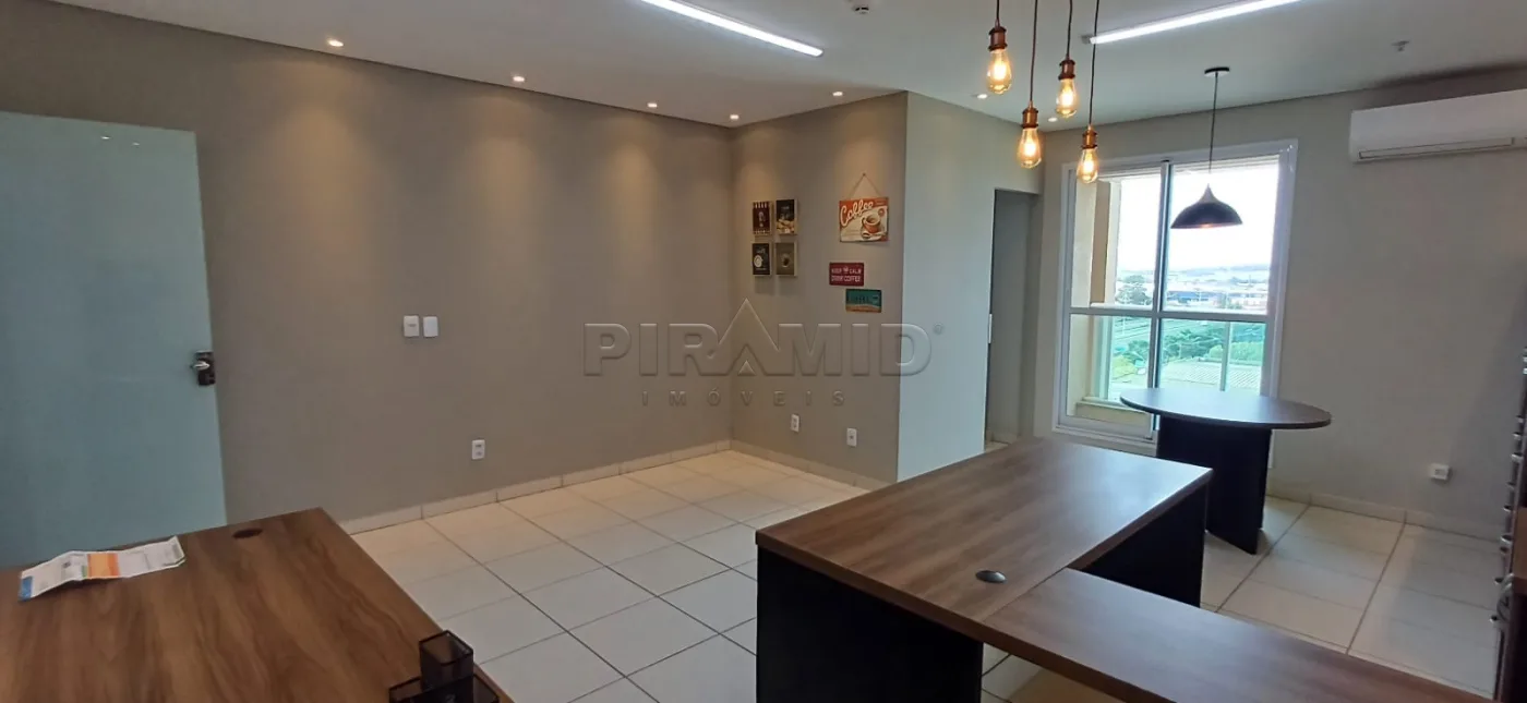 Alugar Comercial / Sala em Ribeir&atilde;o Preto R$ 2.050,00 - Foto 2