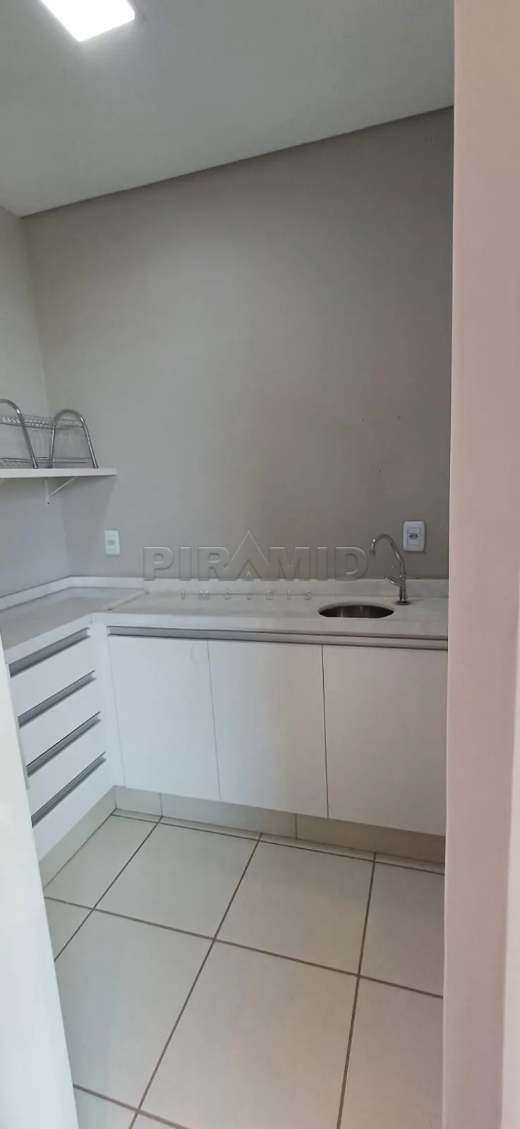 Alugar Comercial / Sala em Ribeir&atilde;o Preto R$ 2.050,00 - Foto 6