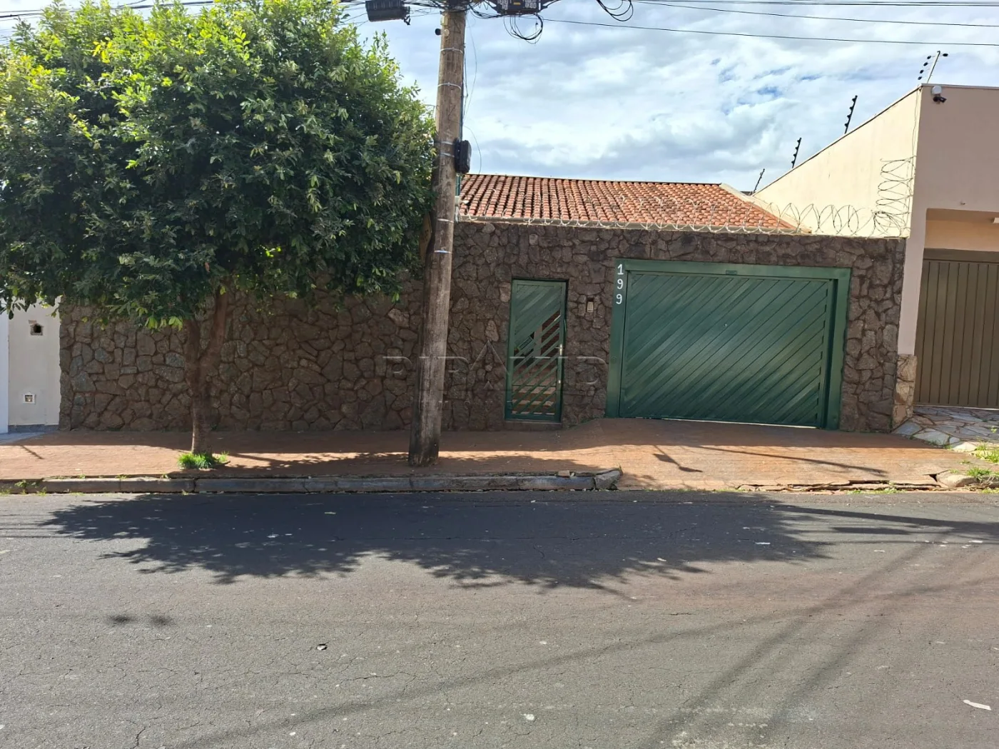 Comprar Casa / Padr&atilde;o em Ribeir&atilde;o Preto R$ 730.000,00 - Foto 2