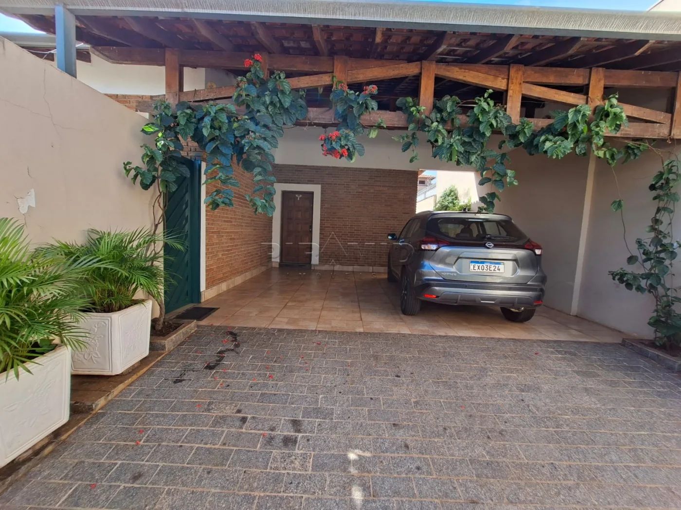 Comprar Casa / Padr&atilde;o em Ribeir&atilde;o Preto R$ 730.000,00 - Foto 3