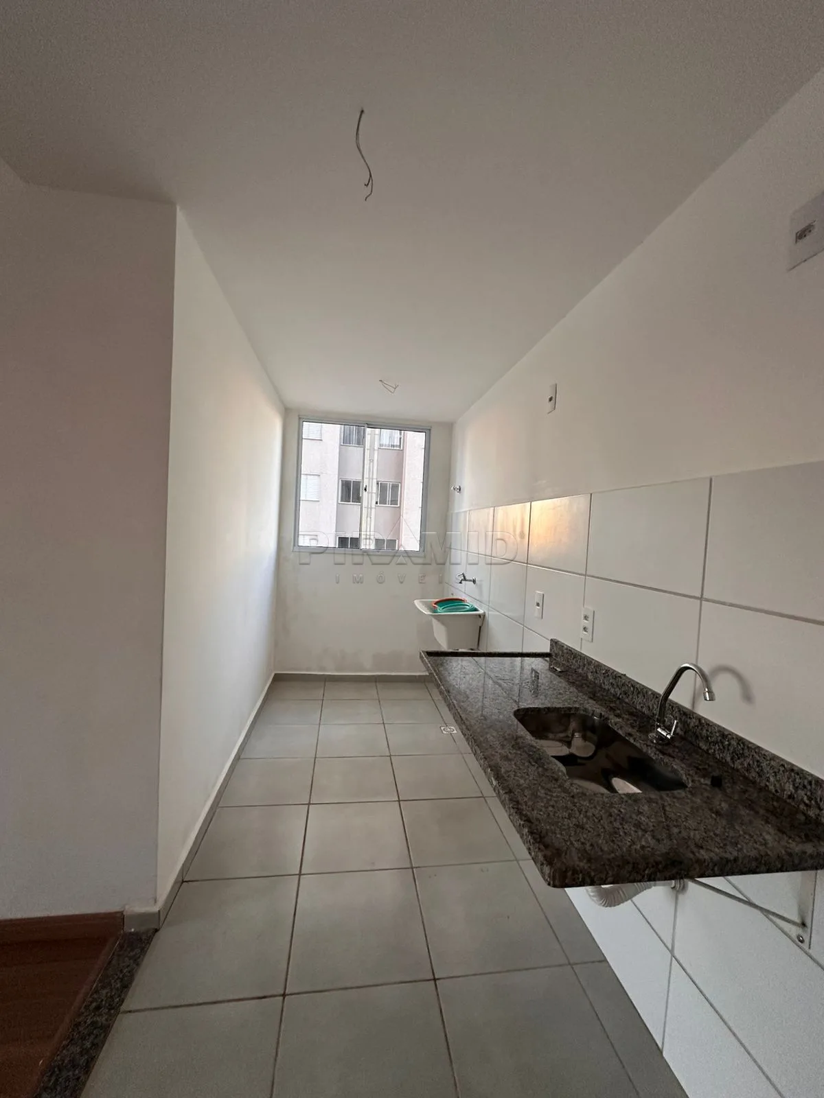 Comprar Apartamento / Padr&atilde;o em Ribeir&atilde;o Preto R$ 330.000,00 - Foto 5