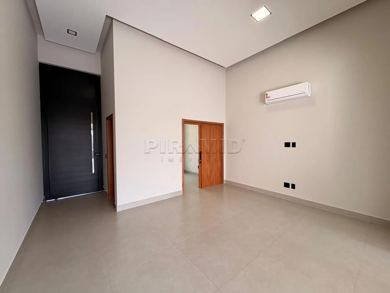 Alugar Casa / Condom&iacute;nio em Bonfim Paulista R$ 6.800,00 - Foto 4