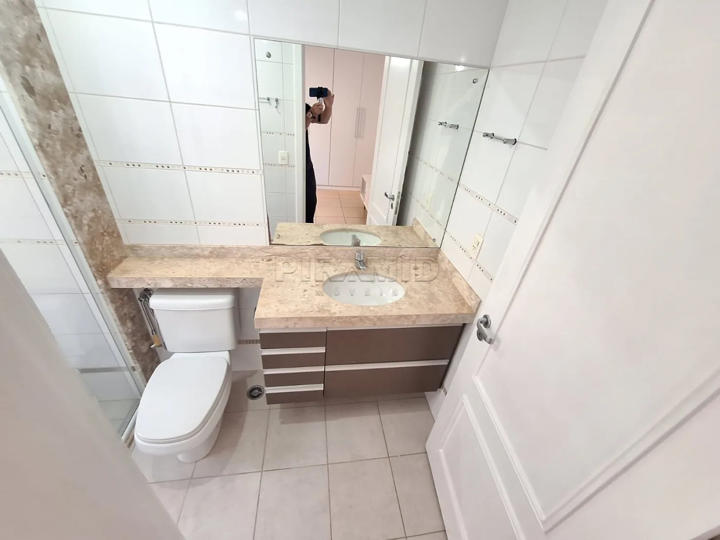 Alugar Apartamento / Padr&atilde;o em Ribeir&atilde;o Preto R$ 6.000,00 - Foto 15