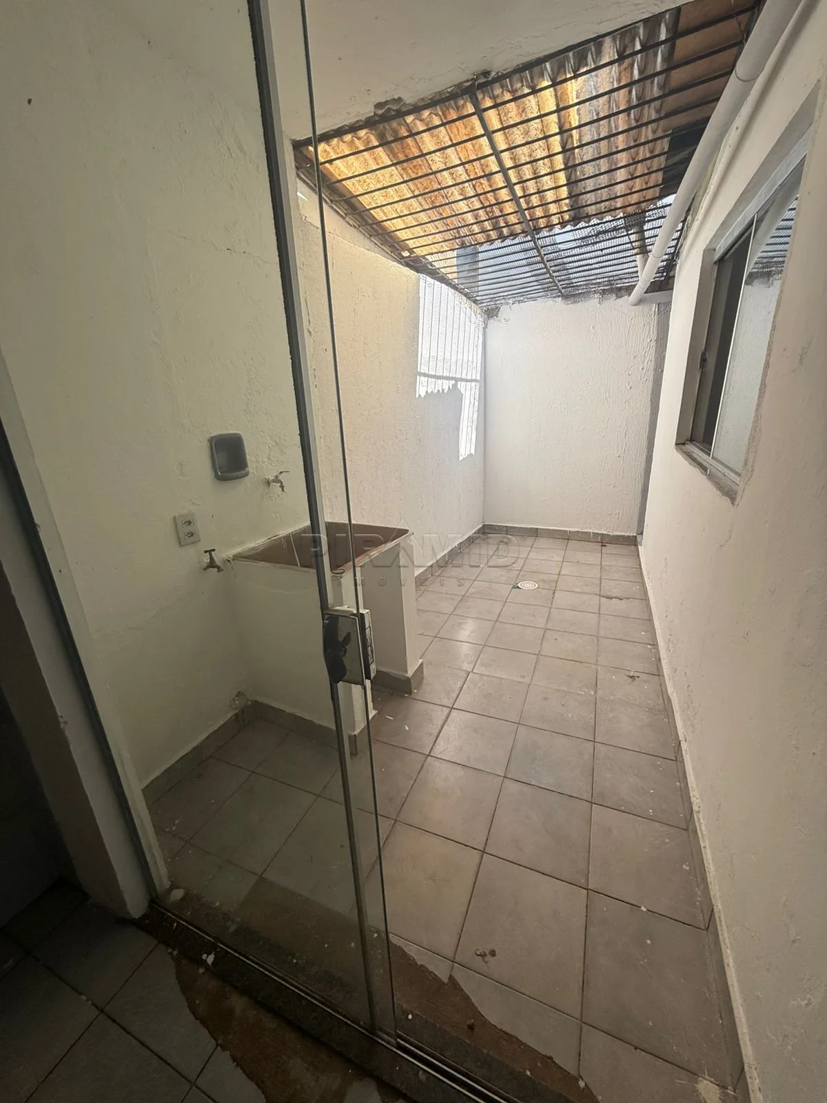 Comprar Casa / Padr&atilde;o em Ribeir&atilde;o Preto R$ 230.000,00 - Foto 9