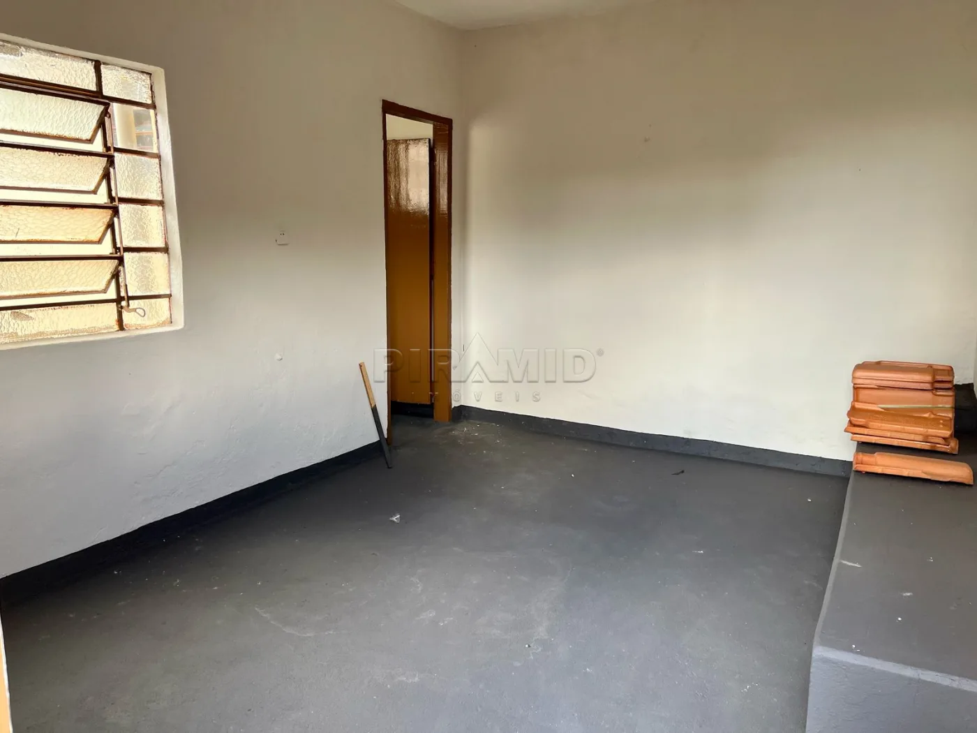 Comprar Casa / Padr&atilde;o em Ribeir&atilde;o Preto R$ 350.000,00 - Foto 2