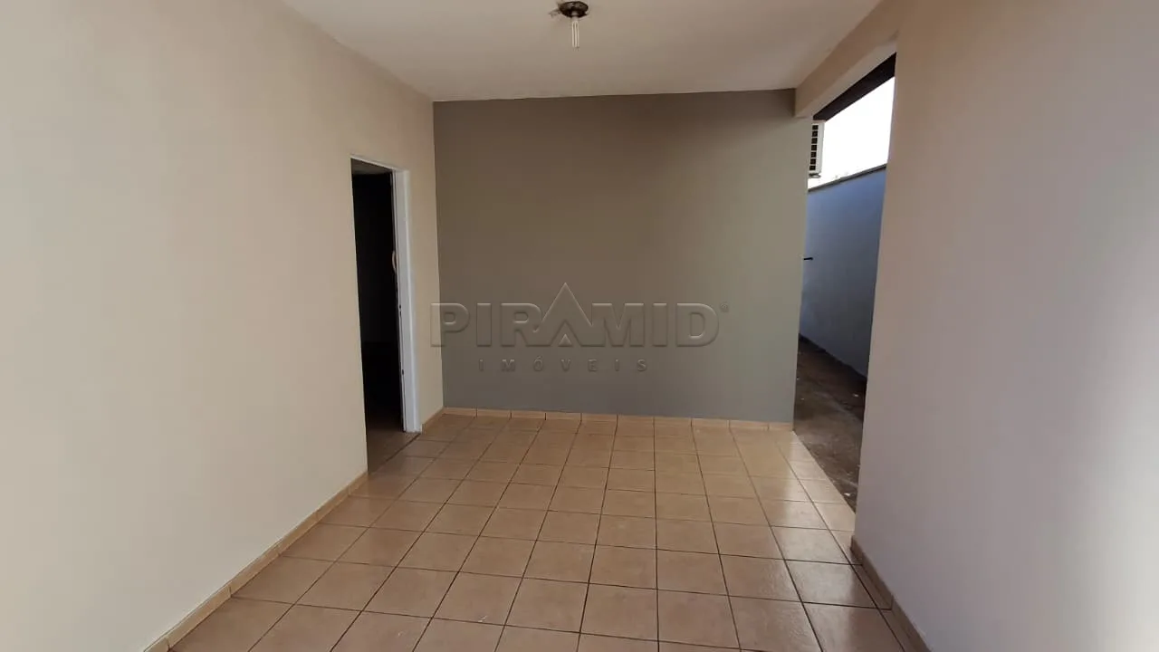 Alugar Casa / Padr&atilde;o em Ribeir&atilde;o Preto R$ 1.800,00 - Foto 4