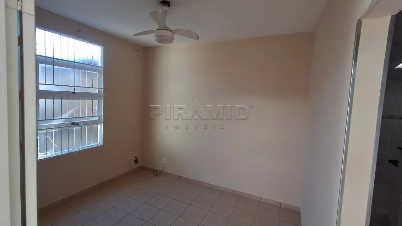 Alugar Casa / Padr&atilde;o em Ribeir&atilde;o Preto R$ 1.800,00 - Foto 5