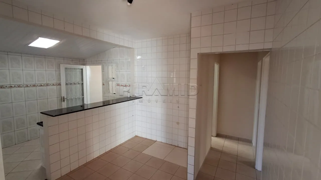 Alugar Casa / Padr&atilde;o em Ribeir&atilde;o Preto R$ 1.800,00 - Foto 8
