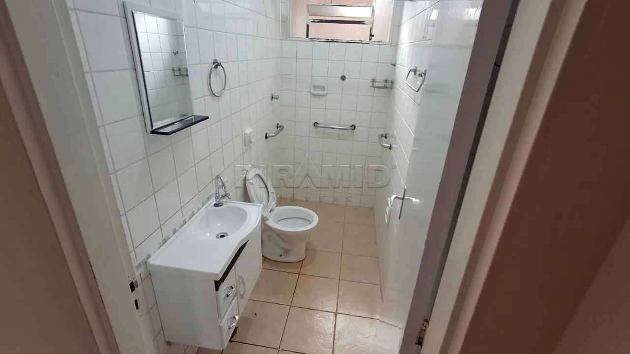 Alugar Casa / Padr&atilde;o em Ribeir&atilde;o Preto R$ 1.800,00 - Foto 10