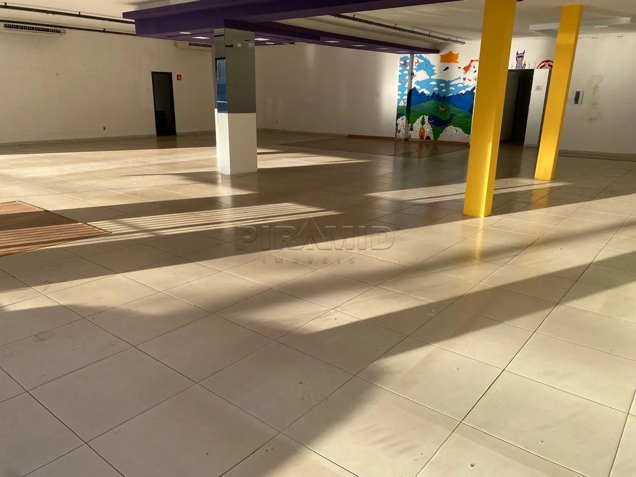 Alugar Comercial / Ponto Comercial em Ribeir&atilde;o Preto R$ 15.000,00 - Foto 3