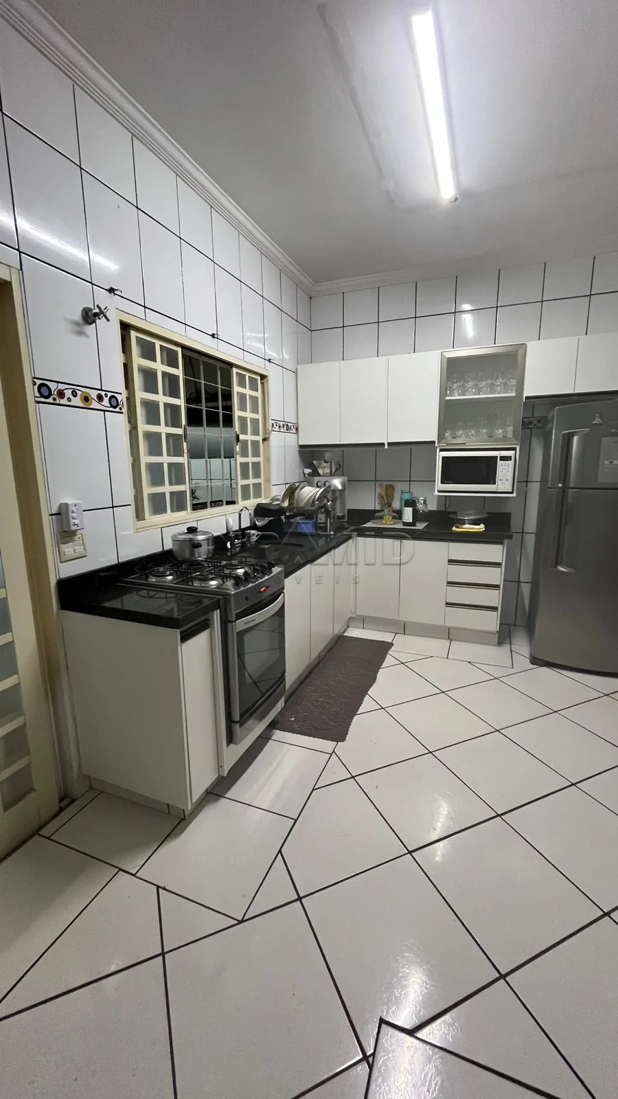 Comprar Casa / Padr&atilde;o em Ribeir&atilde;o Preto R$ 570.000,00 - Foto 3