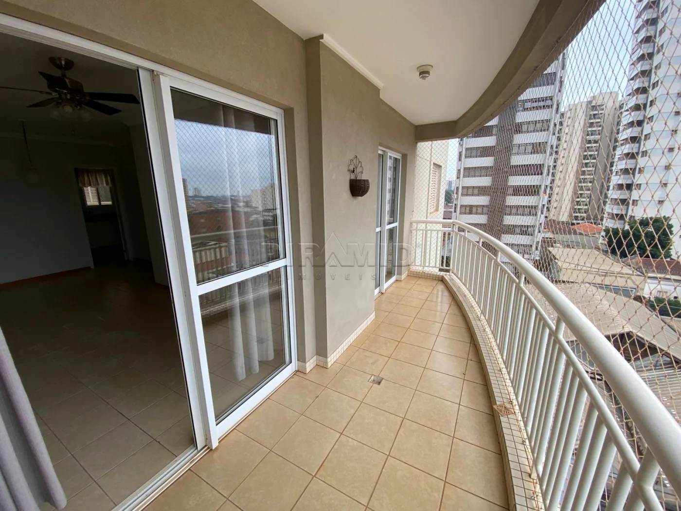 Alugar Apartamento / Padr&atilde;o em Ribeir&atilde;o Preto R$ 1.800,00 - Foto 6