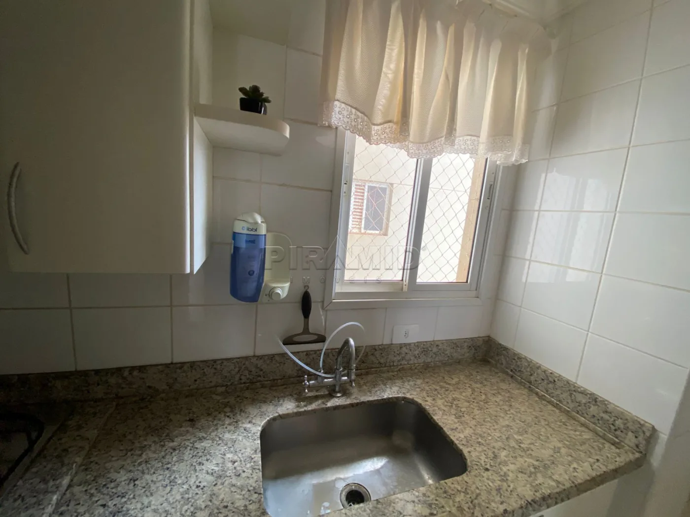 Alugar Apartamento / Padr&atilde;o em Ribeir&atilde;o Preto R$ 1.800,00 - Foto 12