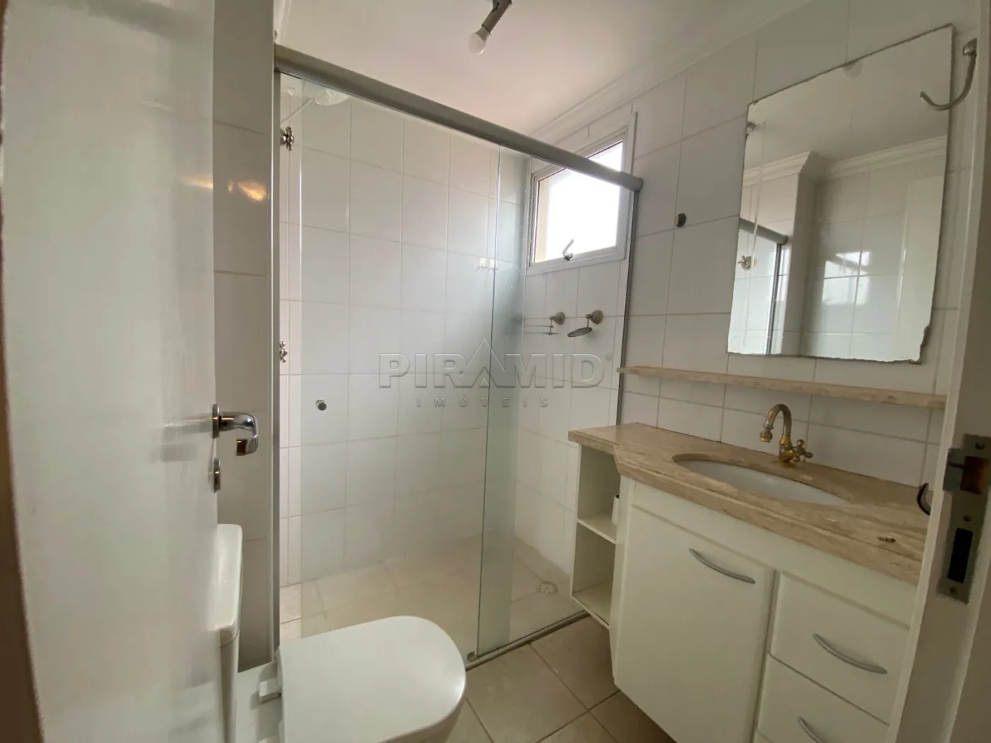 Alugar Apartamento / Padr&atilde;o em Ribeir&atilde;o Preto R$ 1.800,00 - Foto 13