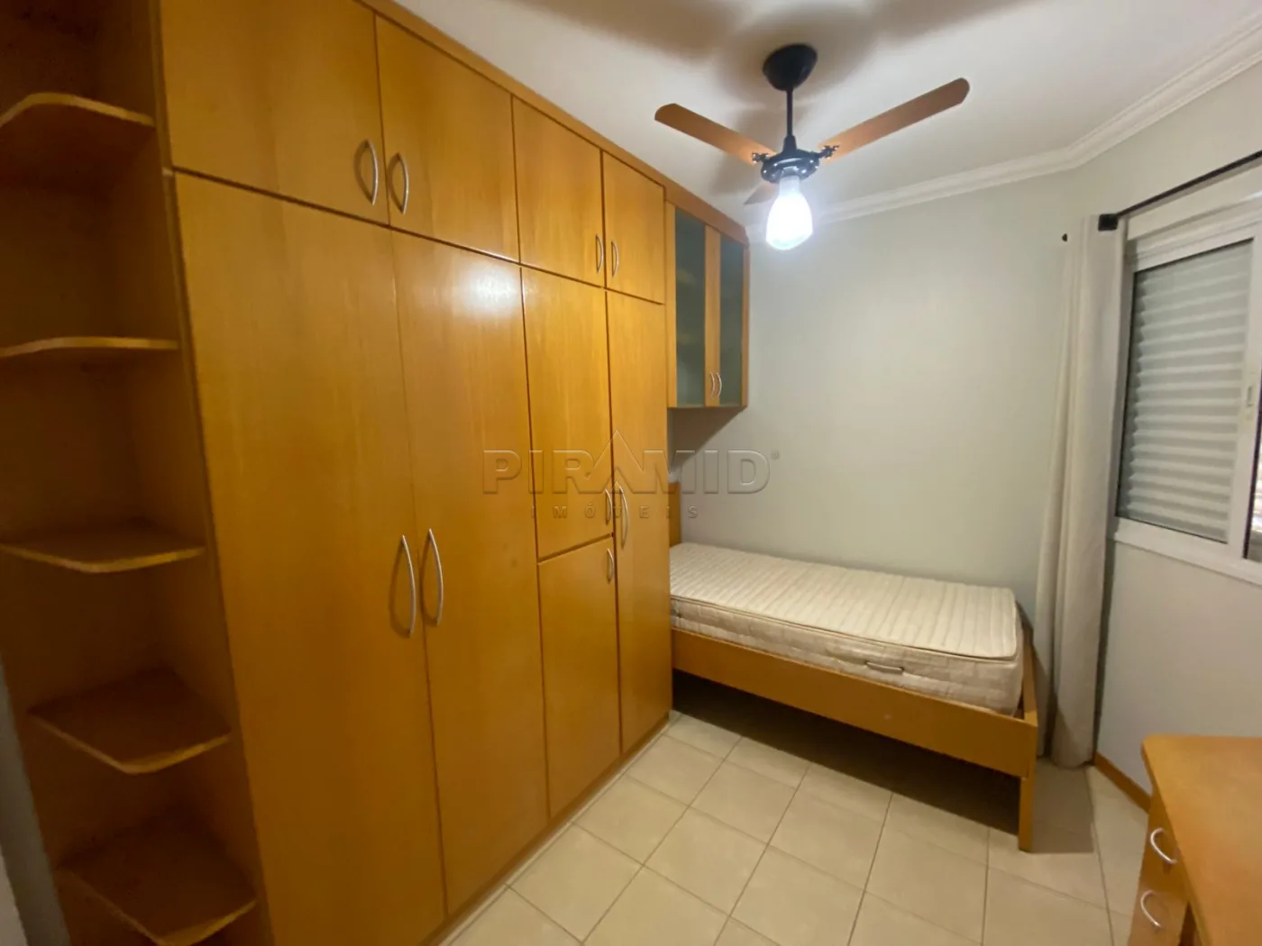 Alugar Apartamento / Padr&atilde;o em Ribeir&atilde;o Preto R$ 1.800,00 - Foto 14