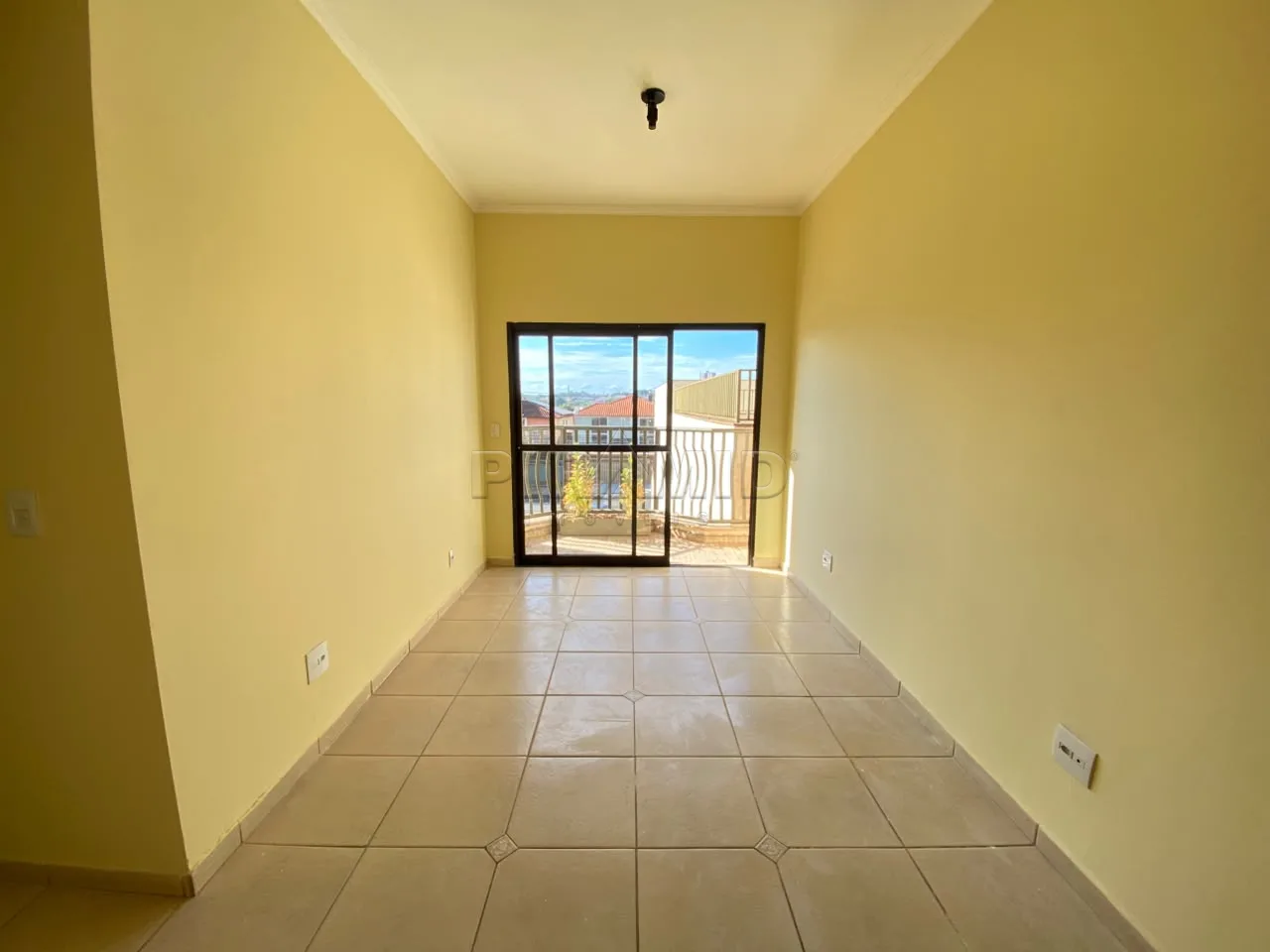 Alugar Apartamento / Padr&atilde;o em Ribeir&atilde;o Preto R$ 1.650,00 - Foto 1
