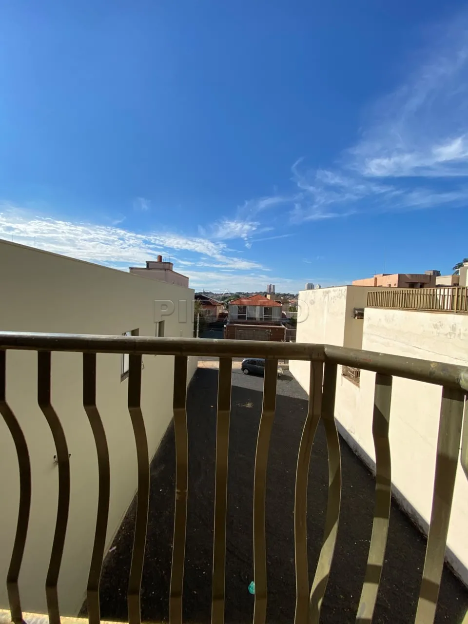 Alugar Apartamento / Padr&atilde;o em Ribeir&atilde;o Preto R$ 1.650,00 - Foto 3