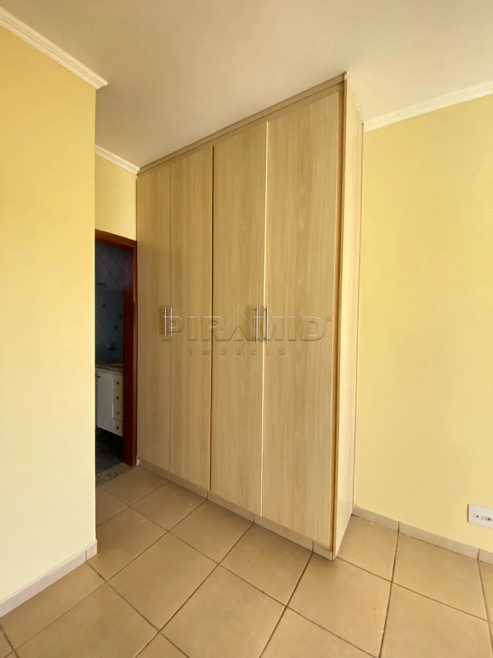 Alugar Apartamento / Padr&atilde;o em Ribeir&atilde;o Preto R$ 1.650,00 - Foto 8